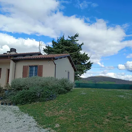 Semesterbostad I Profumi Della Terra Sterpeto